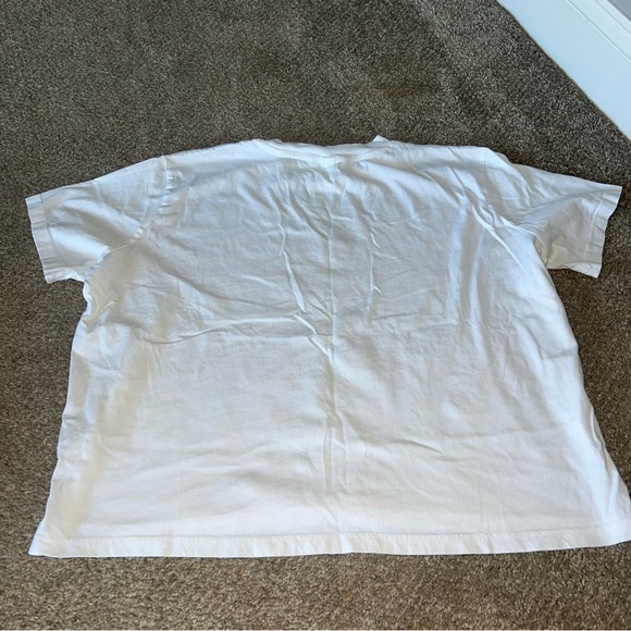 SOLD | H&M - Los Angeles Wellness & Fitness Oversized White Tee - XL - Picture 2 of 3
